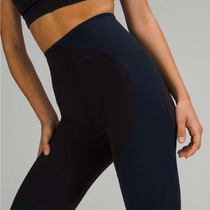 Lululemon Nulu Colour Block High-Rise Tight 25" Black / True Navy. Sz. 4